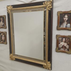 Specchio rilegato in ottone con 4 stampe