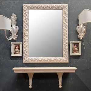 Completo con cornice floreale
