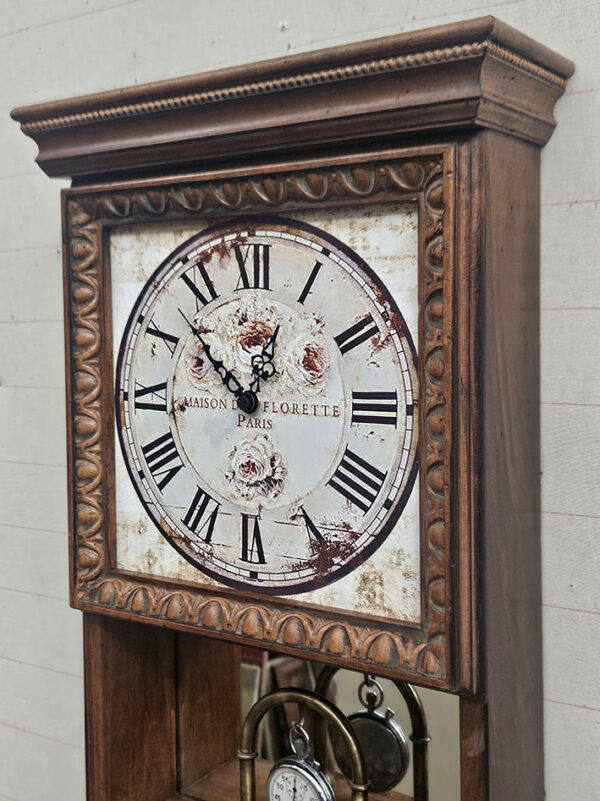 Orologio da parete con mobiletto - immagine 2