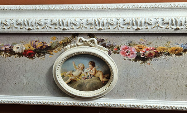 Completo bianco con puttini e fanciulle - immagine 4