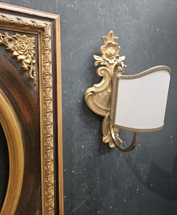 Specchio con applique - immagine 2