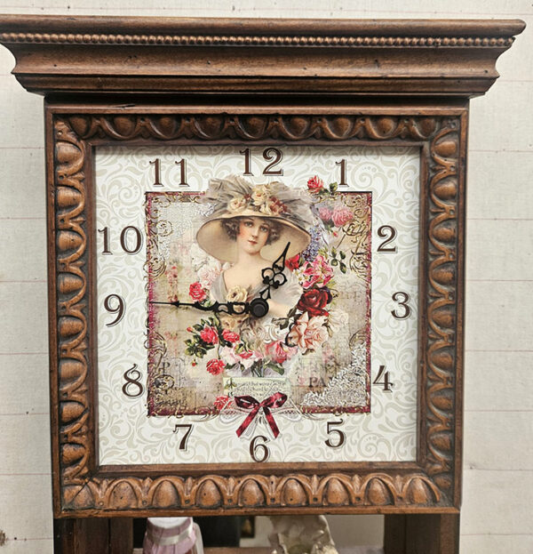 Orologio da parete con mensoline - immagine 3