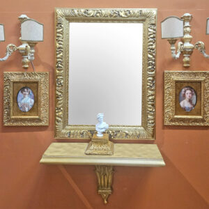 Completo con cornice intagliata a mano