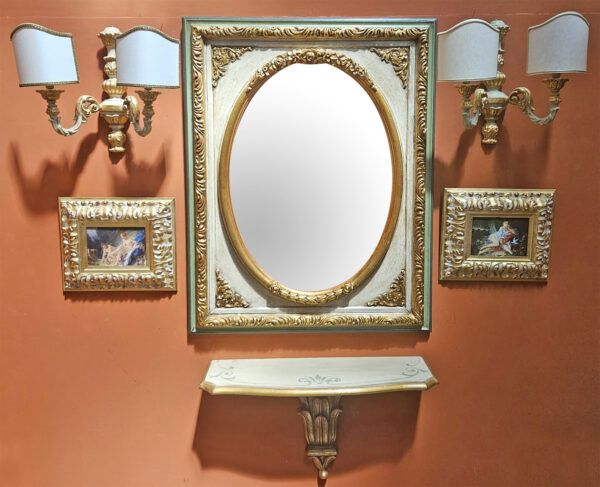 Completo con specchio, applique, quadri e mensola