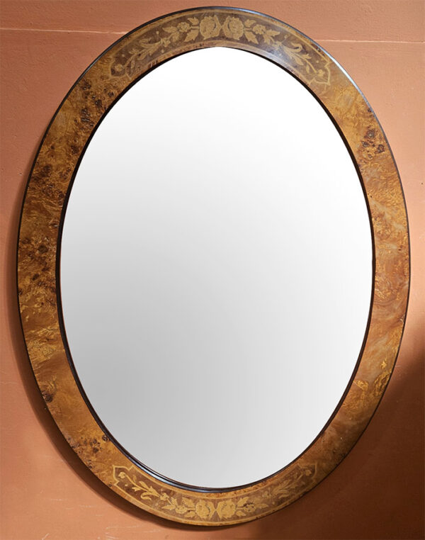 Completo con ovale intarsiato - immagine 2