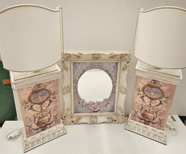 2 lampade e specchio da parete - immagine 2