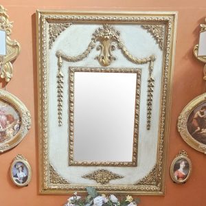 Completo specchio, applique e quadretti